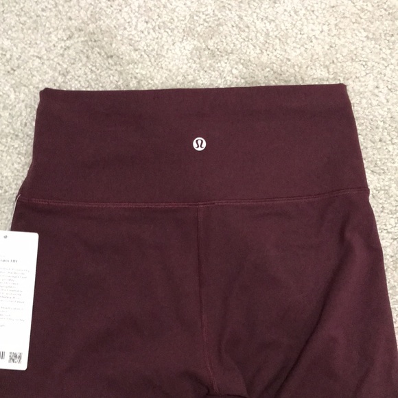 Lululemon Wunder Train HR Shorts 8” - Picture 7 of 10